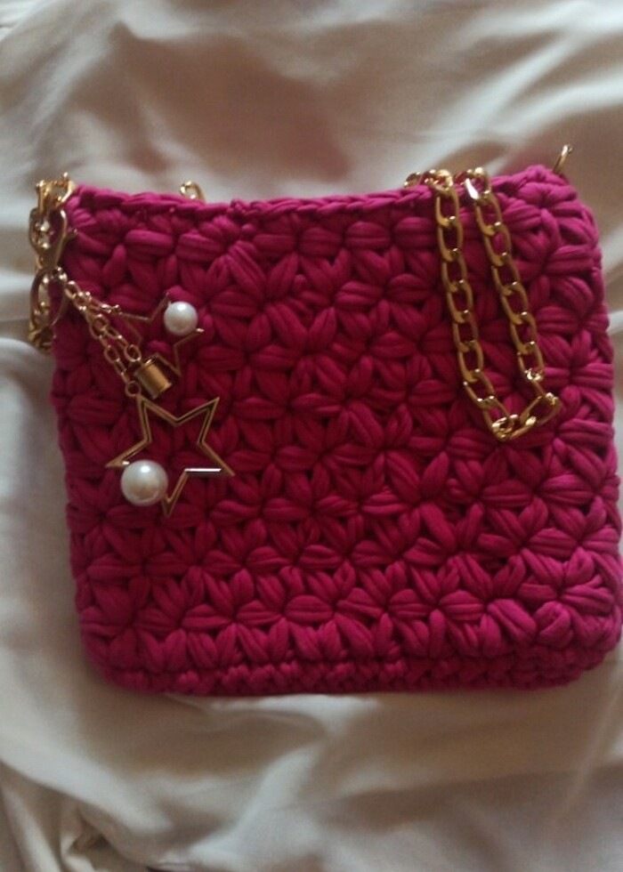 Penye ipten çanta istenilen renk model yapılır - Görsel 4