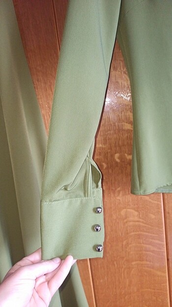 Kina Yeşili gömlek 42 beden ama 38 bedene olur - Görsel 6