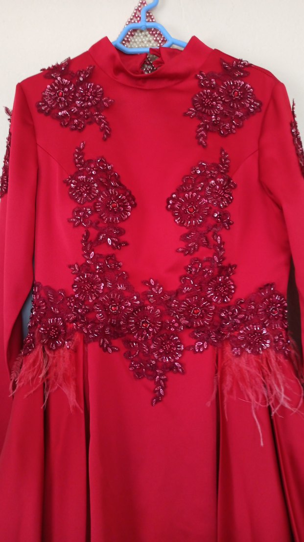 Kırmızı Uzun Kollu İşlemeli Abiye Elbise - Görsel 3