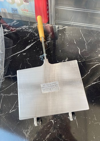 Ahşap Saplı Metal Tost Makinesi Taşhan Mega Teflon El Tost Makin