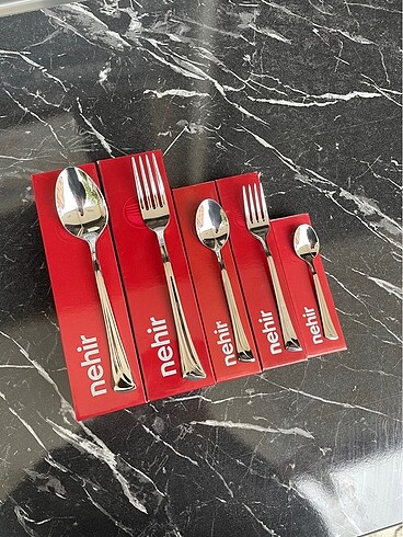 NEHİR Maksi 30 Parça 6 Kişilik Kaşık Çatal Takımı 18/10 Paslanma