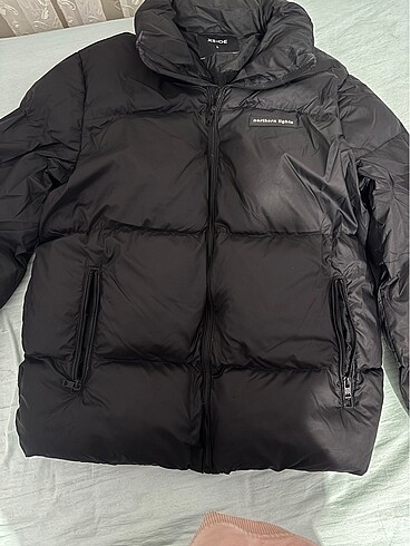 Kalın kışlık mont - Görsel 2