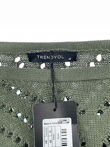 m Beden çeşitli Renk Trendyol & Milla Bluz %70 İndirimli.