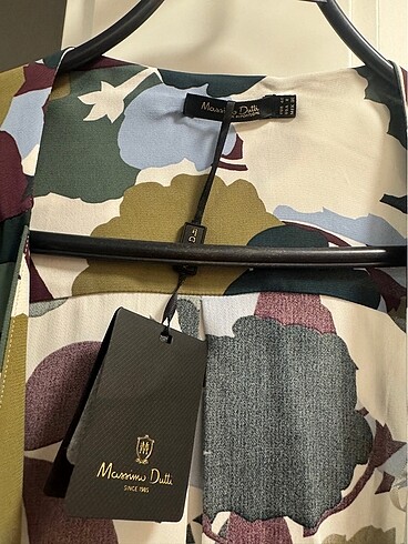 l Beden çeşitli Renk Massimo Dutti etiketli 40 beden bağlamalı elbise