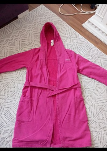 Kız Çocuk Pembe Kapüşonlu Bornoz