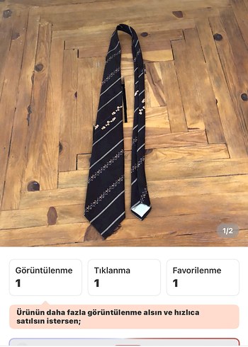 Yepyeni tertemiz Erkek Kravat