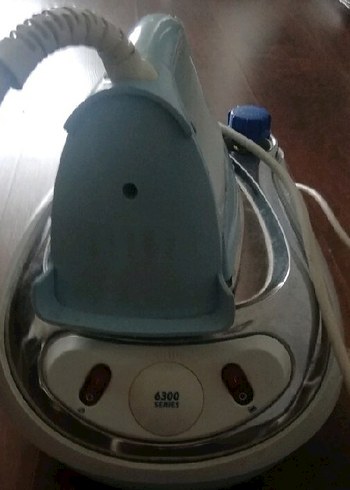 Gri Buharlı Ütü - Görsel 2