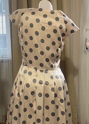 Zara Puantiyeli elbise