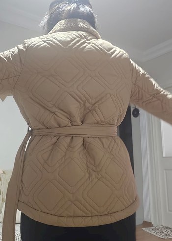 Bej Kuşaklı Kadın Kışlık Mont - Görsel 9