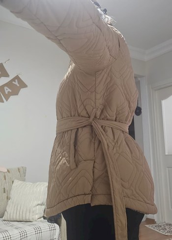 Bej Kuşaklı Kadın Kışlık Mont - Görsel 11