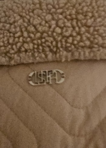 Bej Kuşaklı Kadın Kışlık Mont - Görsel 12