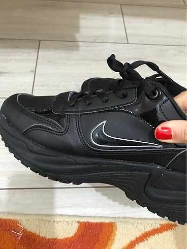 Nike spor ayakkabı