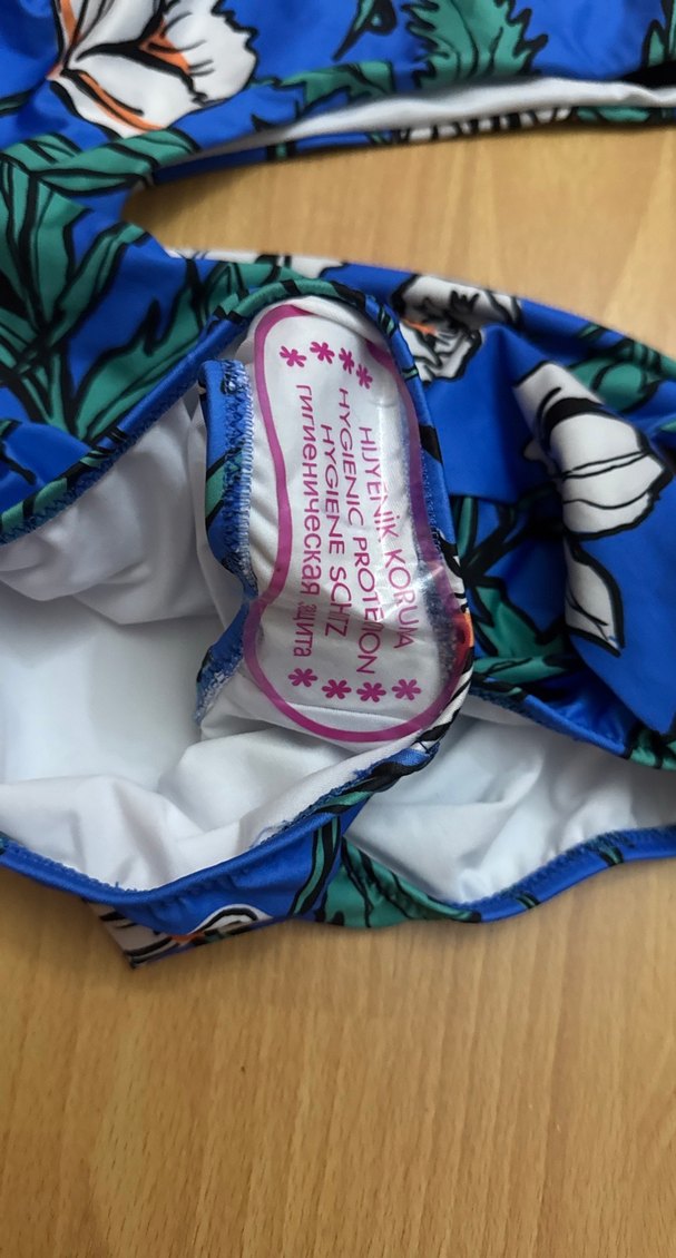 Mavi Çiçekli mayo ve bikiniler - Görsel 2