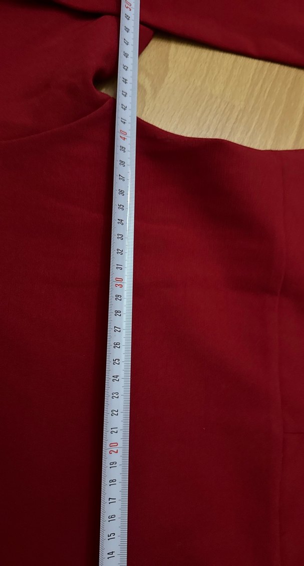 Kırmızı elbise ve ince mont - Görsel 4