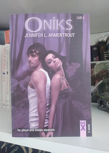 Jennifer L. Armentrout - Lux Serisi - Görsel 3