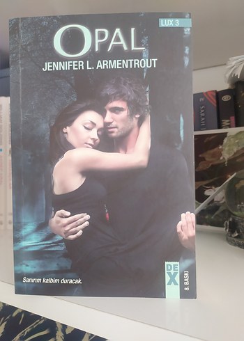 Jennifer L. Armentrout - Lux Serisi - Görsel 4
