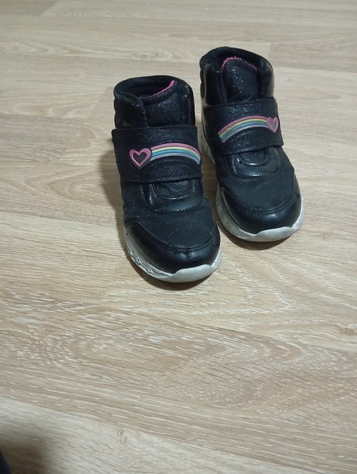 Kız Çocuk Siyah Velcro Spor Ayakkabı - Görsel 4