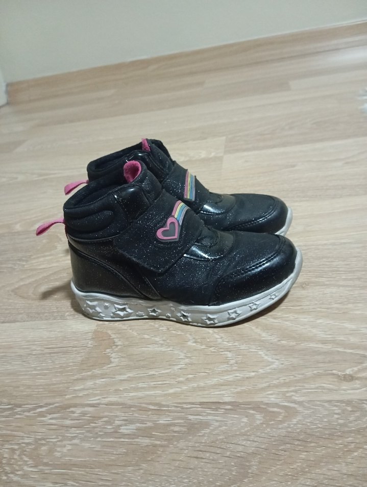 Kız Çocuk Siyah Velcro Spor Ayakkabı - Görsel 3