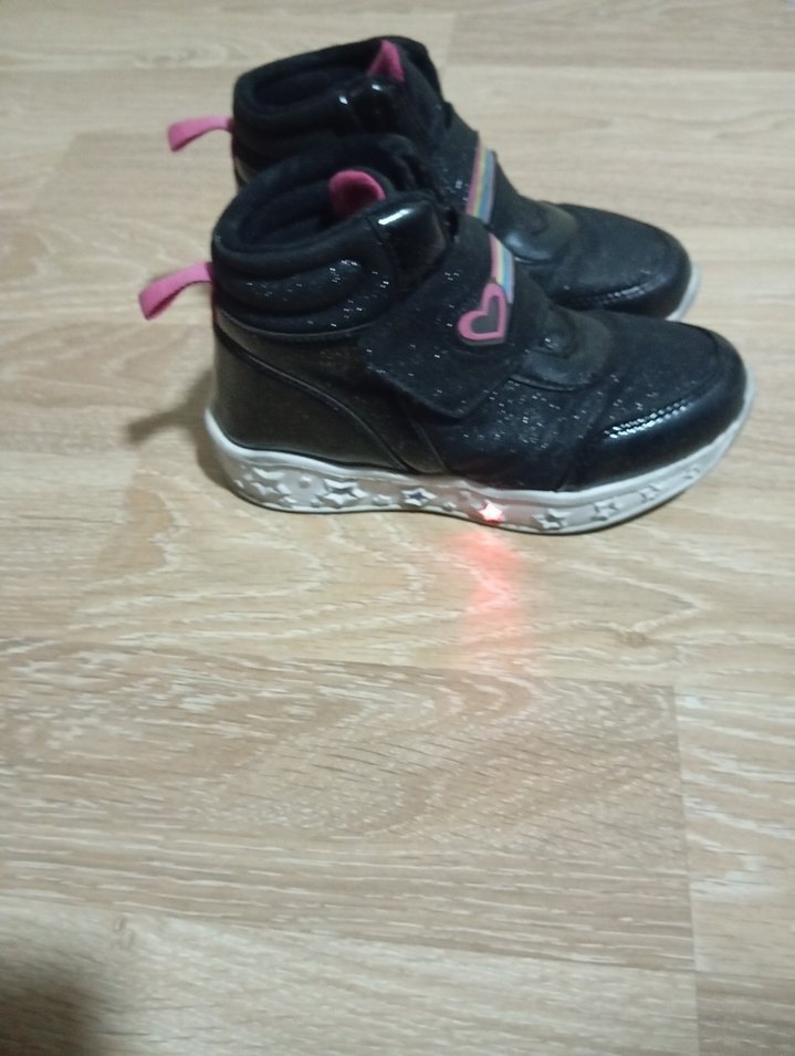 Kız Çocuk Siyah Velcro Spor Ayakkabı - Görsel 2