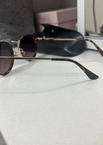 Kahverengi Tokalı Kadın Güneş Gözlüğü - Görsel 3