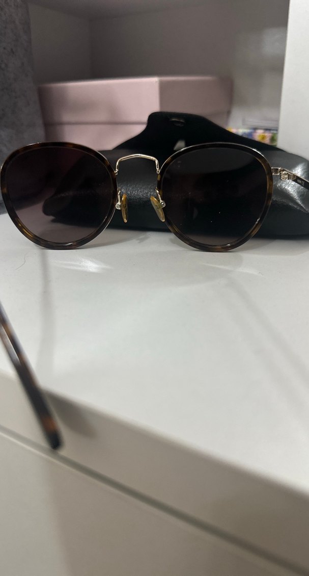 Kahverengi Tokalı Kadın Güneş Gözlüğü - Görsel 4