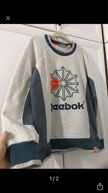 Reebok sweatshirt