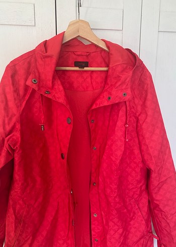 Tchibo yağmurluk rüzgarlık Düğmeli Kırmızı - Görsel 3