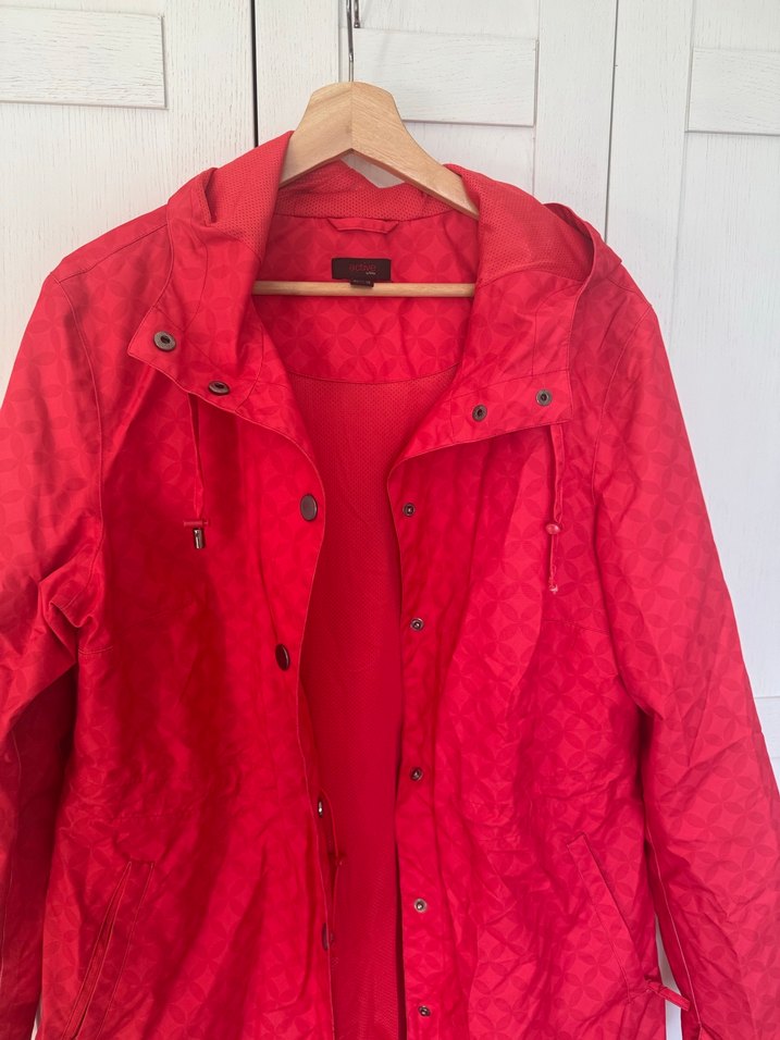 Tchibo yağmurluk rüzgarlık Düğmeli Kırmızı - Görsel 3
