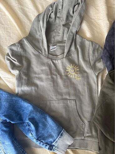 18-24 Ay Beden 4 sweatshirt ve kapüşonlu mont
