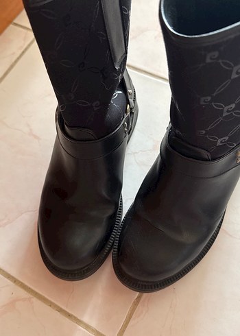 Pierre Cardin siyah kısa çizme