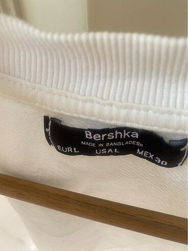 Bershka Beyaz crop