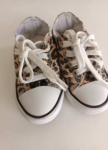 21 Beden camel Renk Converse