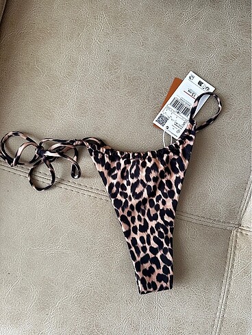 s Beden Mango Leopar Bikini Altı