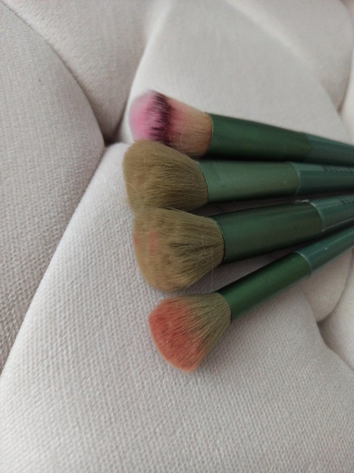 4'lü Yeşil Makyaj Fırçası Seti - Görsel 2