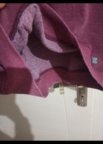 l Beden bordo Renk sweatshirt L beden DeFacto hafif tüylenme var Yakalı Sweatshirt