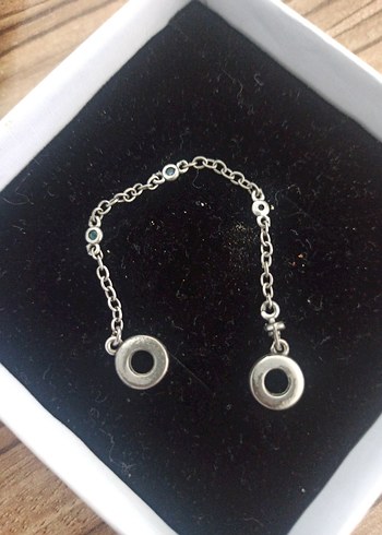 Gri Zincir Detaylı Kadın El Zinciri - Görsel 2