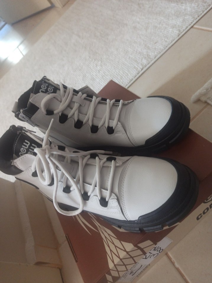 bot çizme Compax 38 numara beyaz siyah Beyaz  kiz Outdoor Bot - Görsel 5