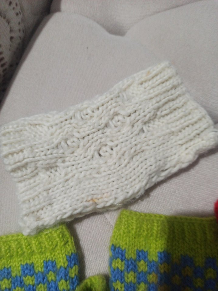 eldiven ellik çeşitli kozmik sorun varRenkli Örgü - Görsel 3