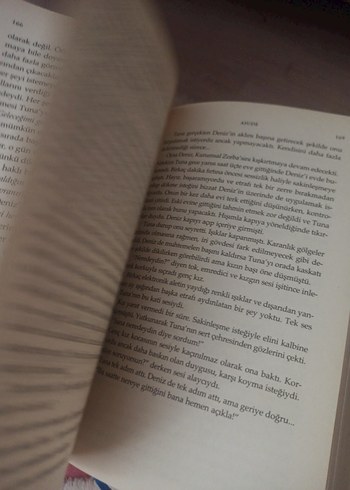 ciltli kitap seti Roman ajansı iPabucumun Ajani 1 ve 2 Roman Set - Görsel 6