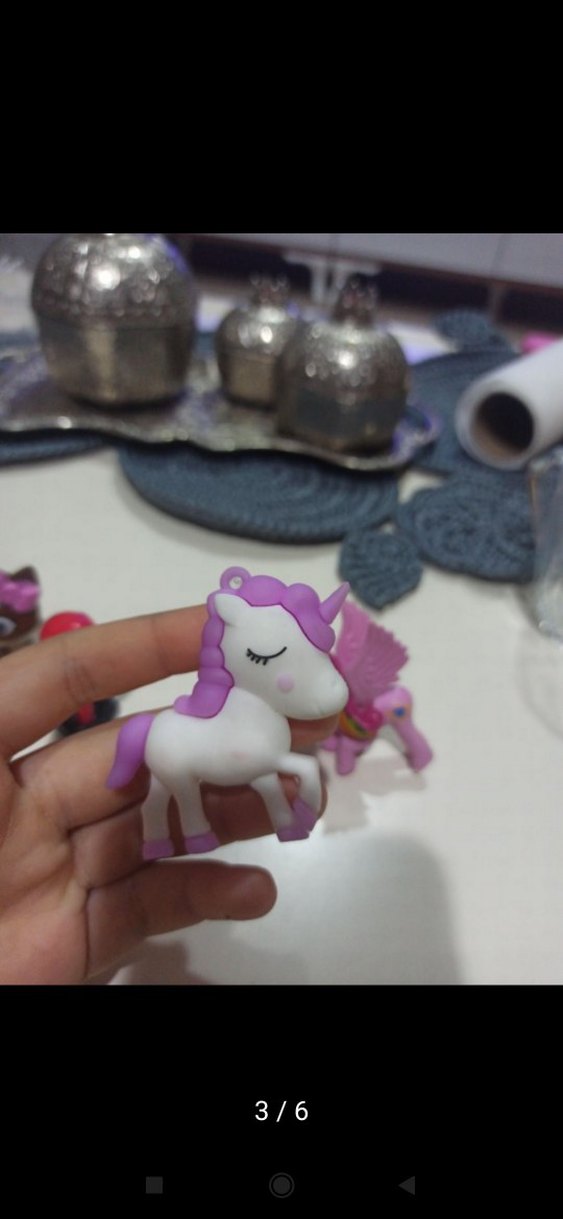 iki Miniş iki unicorn iki Barbie hayvanı üç Disney karakterler - Görsel 5