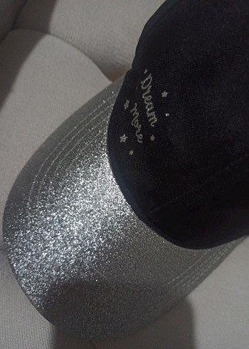 şapka bere siyah simli Parlak Siperlikli Siyah Kadın Şapka - Görsel 2