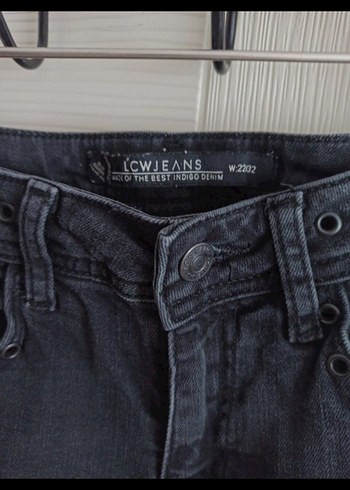 Kot pantolon LCW jeans W22/ 32 veya 13/14 yaş gibi likralı denim - Görsel 5
