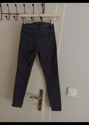 Kot pantolon LCW jeans W22/ 32 veya 13/14 yaş gibi likralı denim - Görsel 4