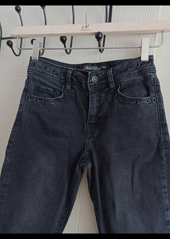 Kot pantolon LCW jeans W22/ 32 veya 13/14 yaş gibi likralı denim - Görsel 2