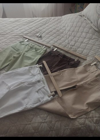 pantolon Jean, dört ayrı renk 34 beden Bej Kadın Slim Fit Midi - Görsel 6