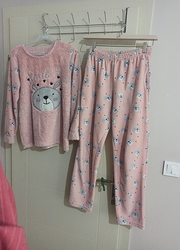 12-13 Yaş Beden pijama takımı polar LCW 12/13 polar
