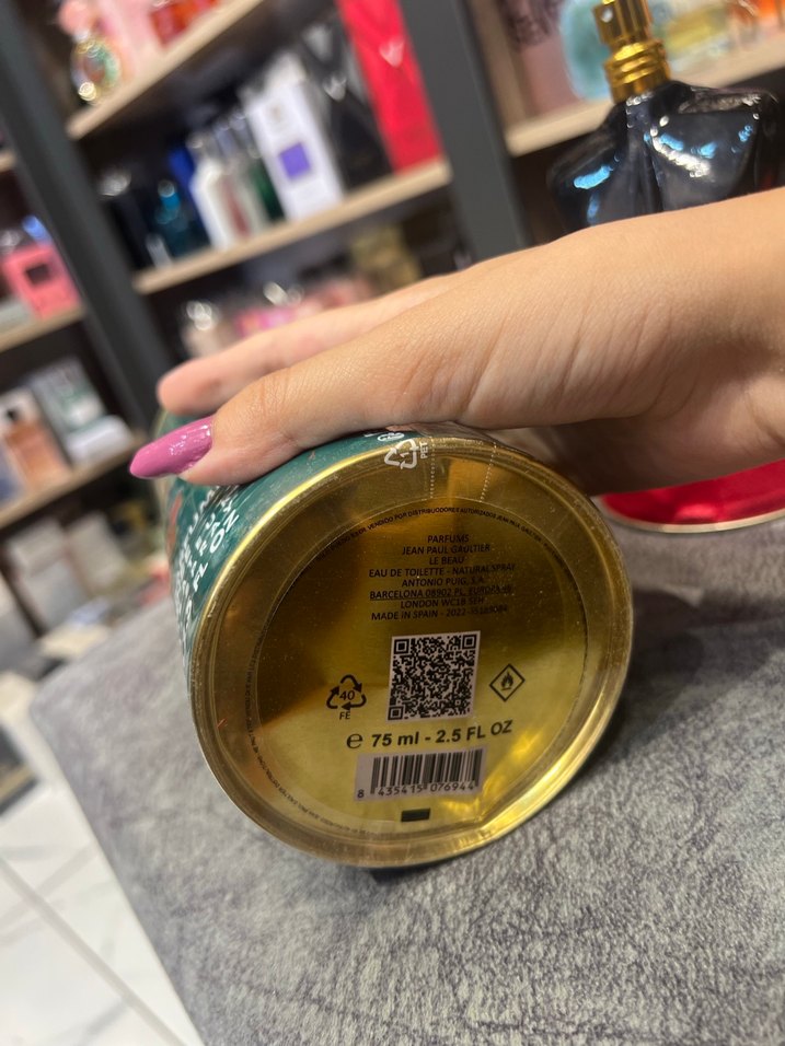 Jean Paul Gaultier Le Beau Parfüm 75 ml - Görsel 4