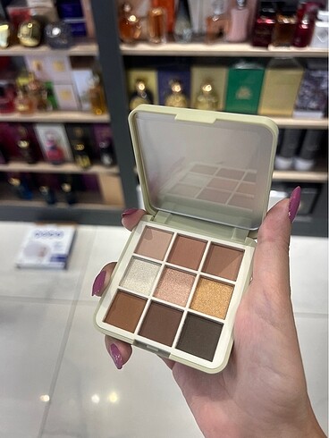 Kiko Kiko far paleti