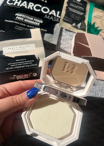 Fenty Beauty Pro Filt'r Soft Matte Pudra - Görsel 5