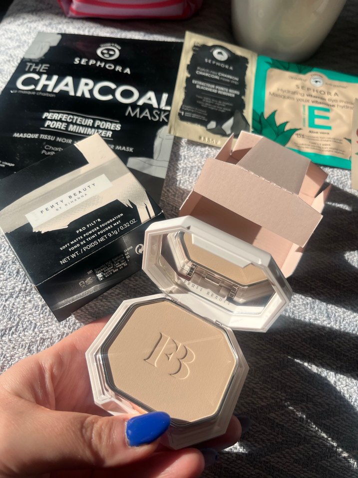 Fenty Beauty Pro Filt'r Soft Matte Pudra - Görsel 4